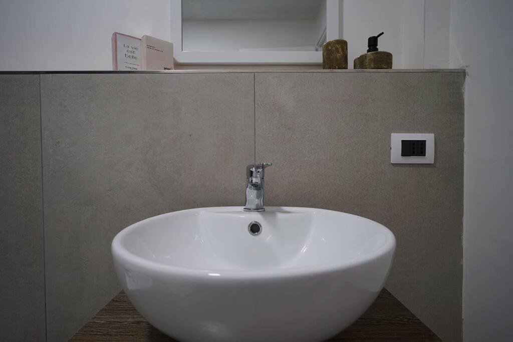 Casa Tatas Apartment ลาสเปเซีย ภายนอก รูปภาพ