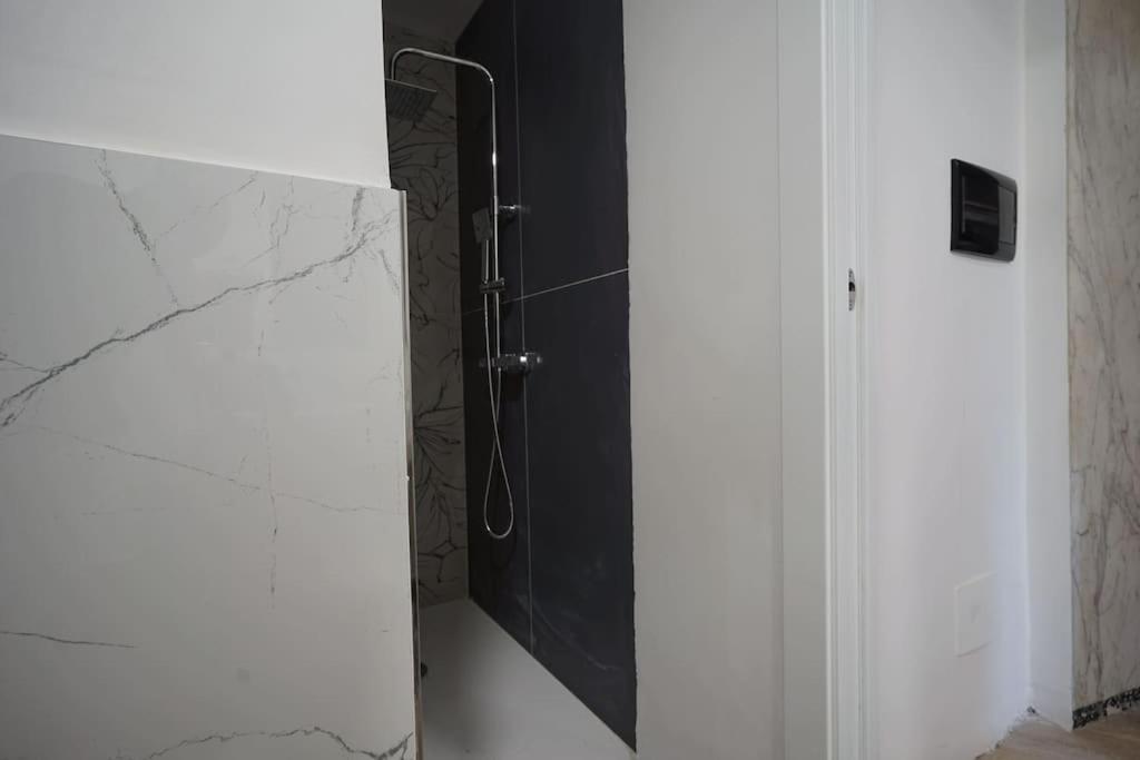 Casa Tatas Apartment ลาสเปเซีย ภายนอก รูปภาพ